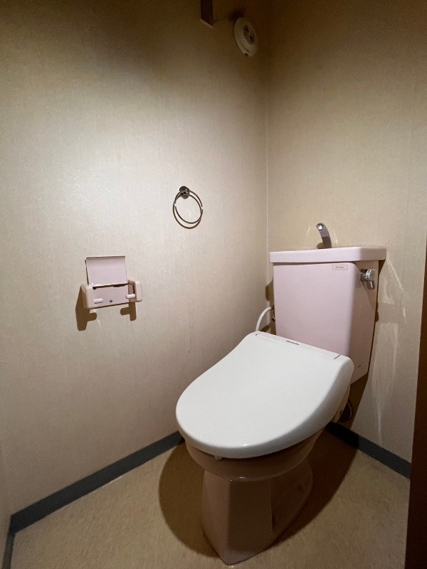 トイレ　※別部屋参考写真