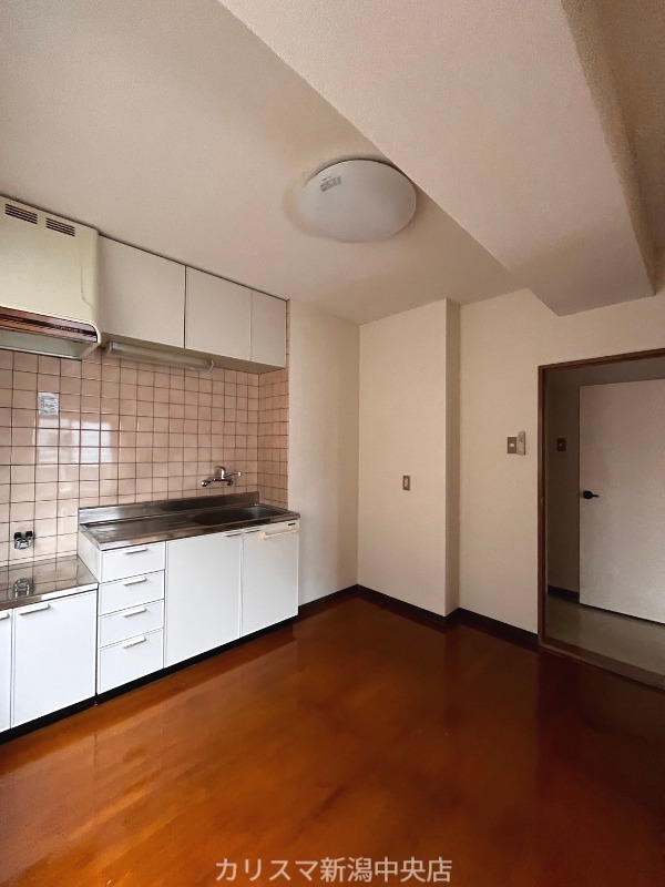 居室・リビング　※別部屋参考写真