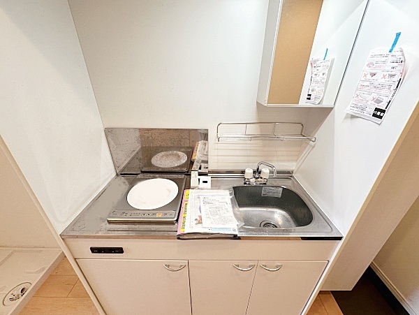 キッチン　火災の心配の少ないIHコンロ※同タイプ・別号室参考写真