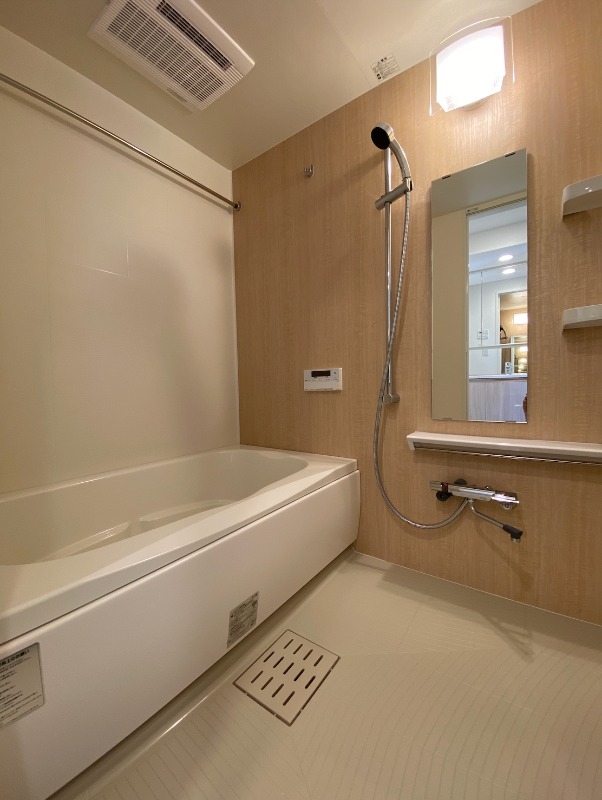 バス・シャワールーム