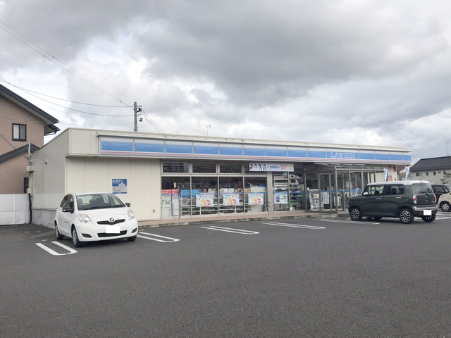 コンビニ　ローソン郡山コスモス通り店（コンビニ）まで231m