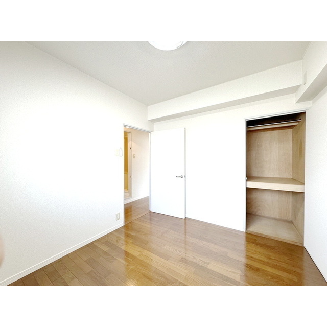 収納　各室に配置しております