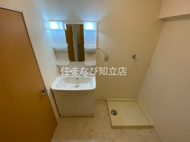 洗面設備　同型別部屋写真