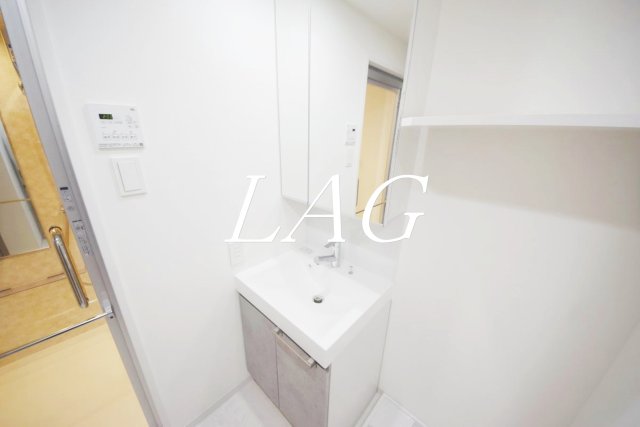 洗面設備　洗面台です。