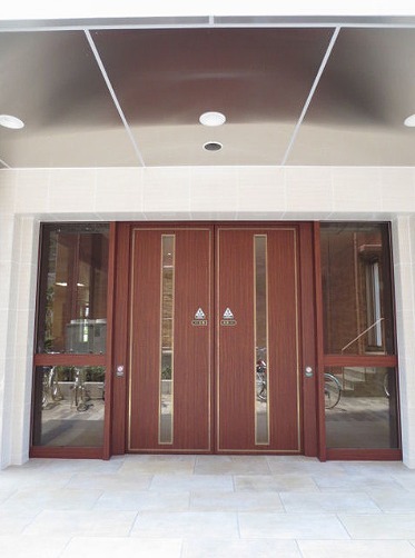 セキュリティ　オートロックで部外者シャットアウト♪