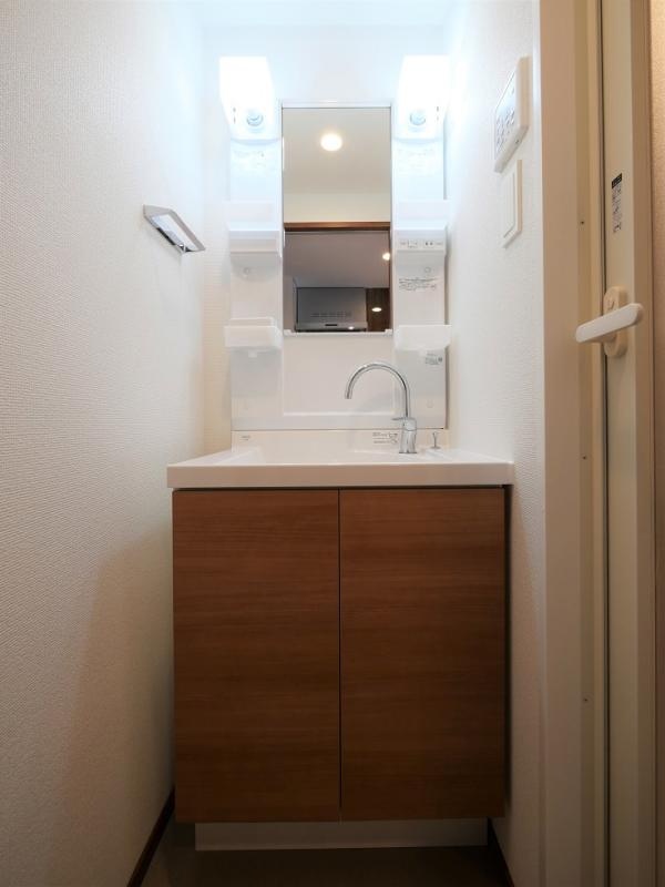 洗面設備　☆嬉しい独立洗面台☆