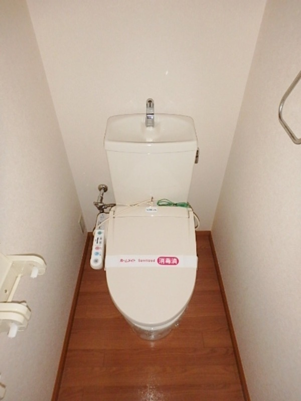 トイレ　図面と現状に相違がある場合には現状を優先