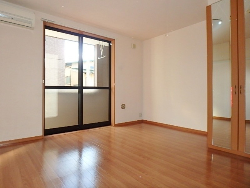 居室・リビング　図面と現状に相違がある場合には現状を優先