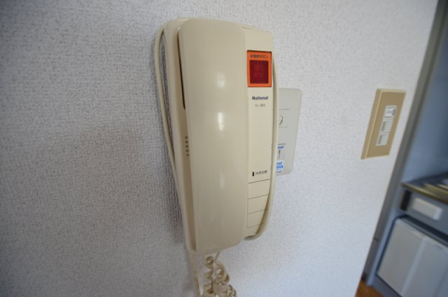 セキュリティ　インターホンなればこちらで♪