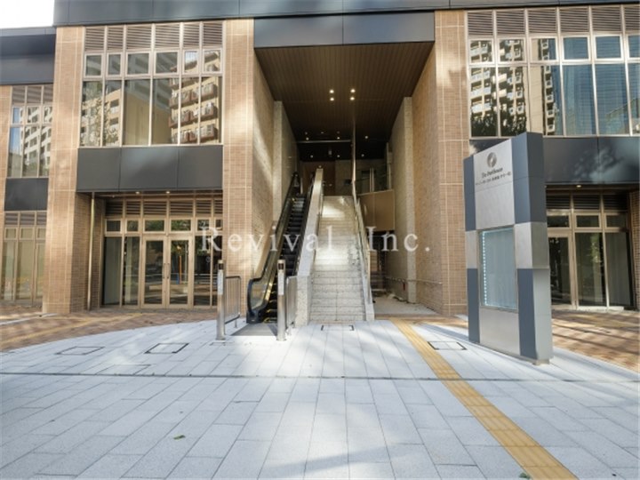 エントランス　高級感のあるエントランス