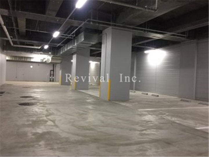 駐車場　ご利用の空際は空き状況もお問い合わせください