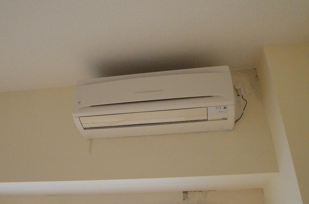 その他設備　エアコン