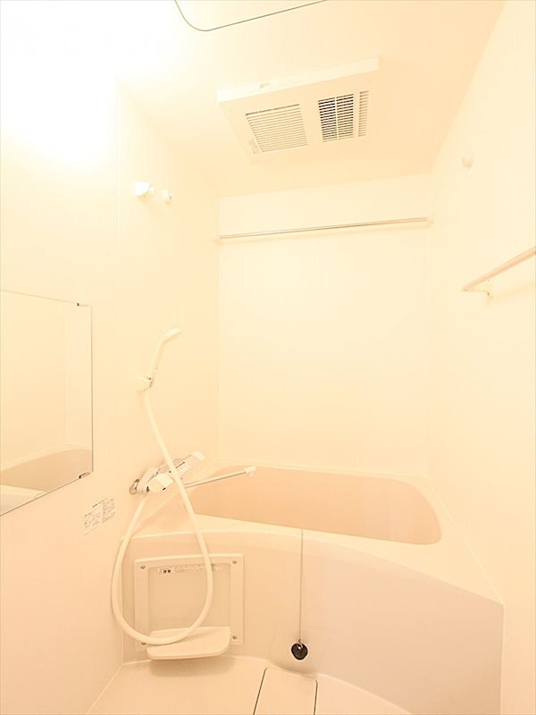 バス・シャワールーム　バスルーム