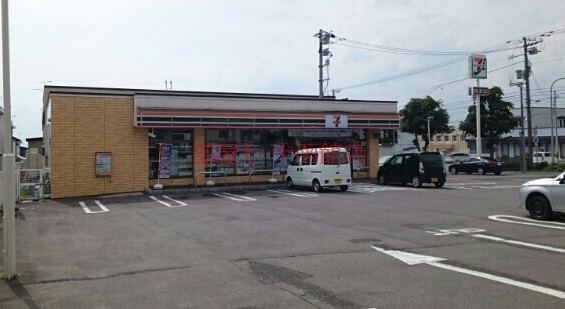 コンビニ　セブンイレブン桔梗３丁目店（コンビニ）まで500m