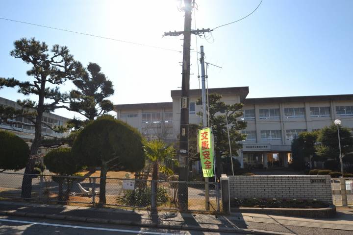 小学校　郷田小学校（小学校）まで1623m