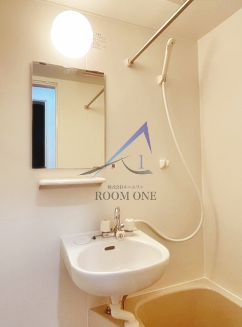 洗面設備　洗面台です。