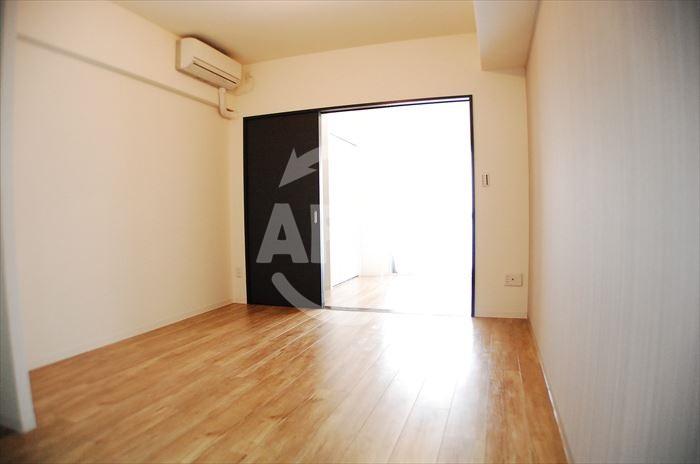 居室・リビング　ルーエ桜川　リビング・ダイニングスペース