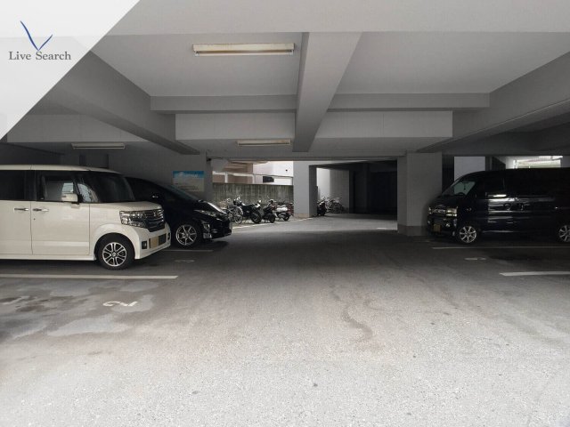 駐車場　駐車場があります