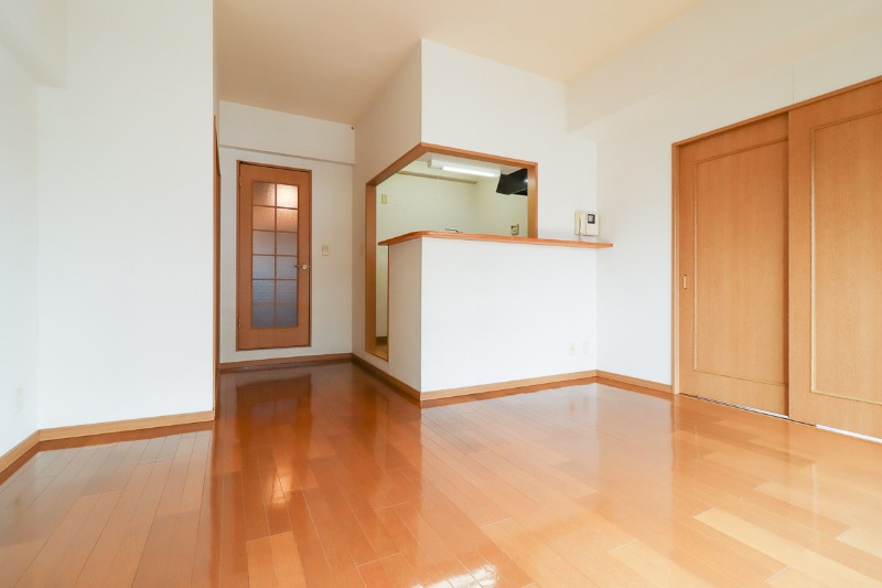 居室・リビング　図面と現状に相違がある場合には現状を優先