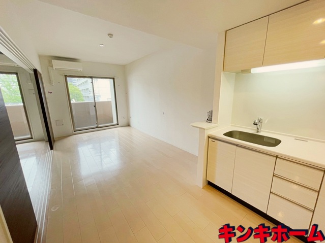 居室・リビング　写真は別のお部屋です。