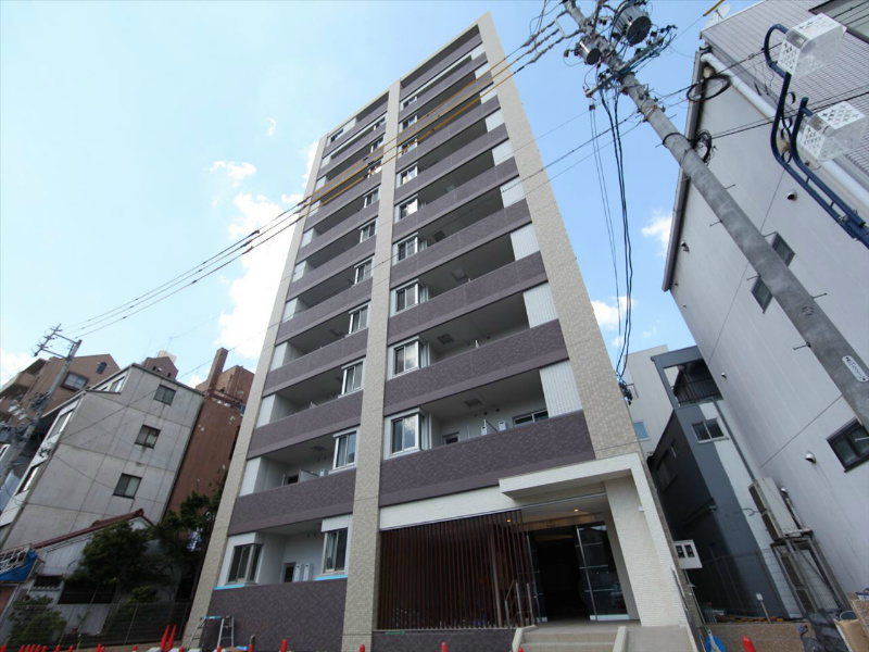 建物外観　外観　防犯カメラ付　オートロック　宅配ＢＯＸ