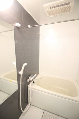 バス・シャワールーム　別タイプ参考写真　センテニアル王子神谷アネックス　北区王子5