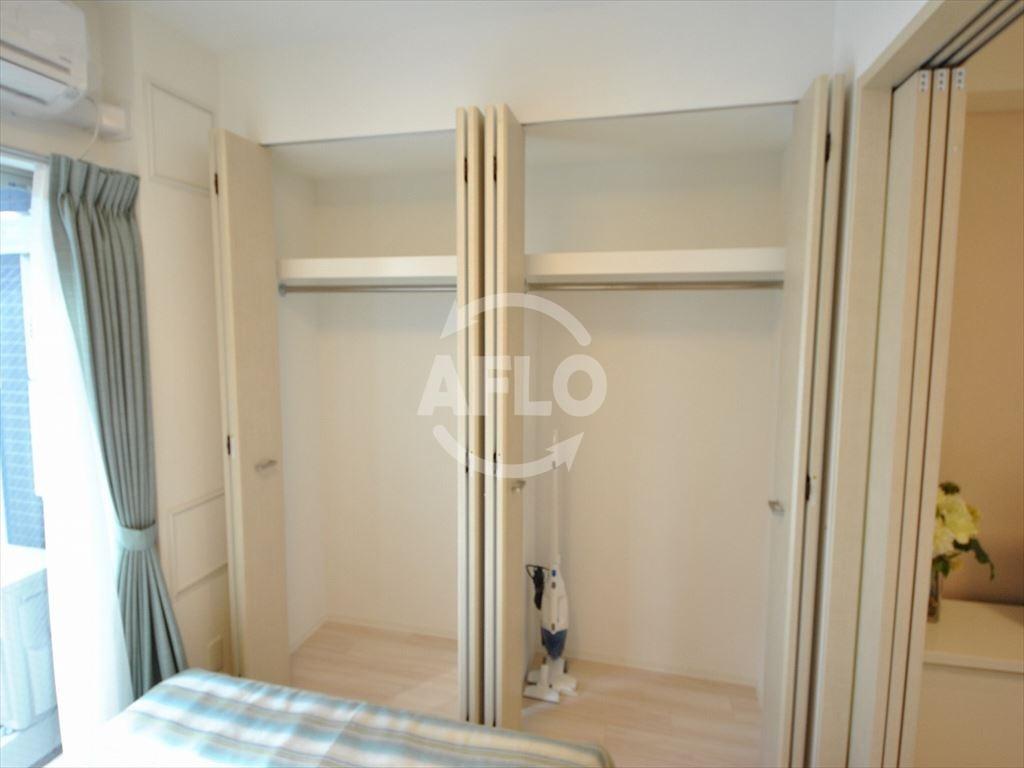 収納　コンフォリア心斎橋ＥＡＳＴ　クローゼット