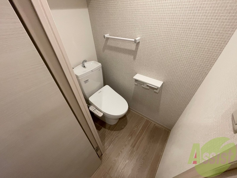 トイレ　トイレです。ウォシュレット付を探している方、おすすめです。