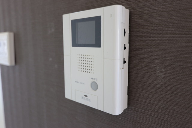 セキュリティ　モニター付インターホン♪