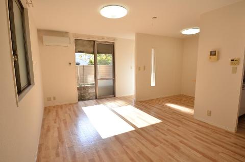 居室・リビング　リビング