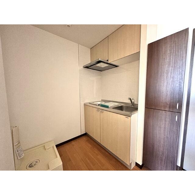 キッチン　同間取り：301号室