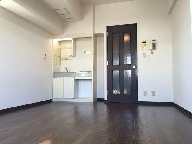 居室・リビング　同物件別部屋の写真。現況優先となります。