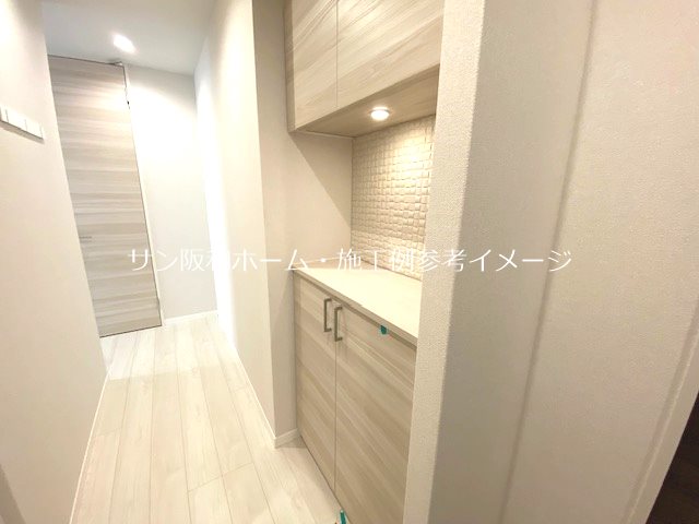 玄関　同メーカー施工例参考イメージ画像