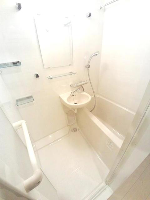 バス・シャワールーム　同仕様
