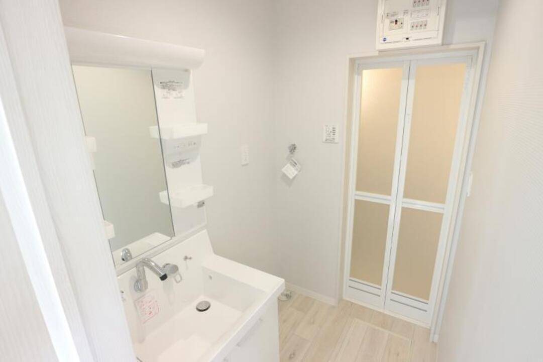 洗面設備　洗面所