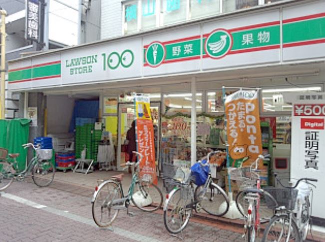 コンビニ　ローソンストア100江東森下三丁目店（コンビニ）まで62m