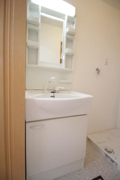 洗面設備　便利なシャンプードレッサー