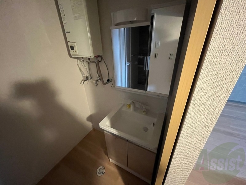 洗面設備　シャンプードレッサーで身支度もラクラクです！