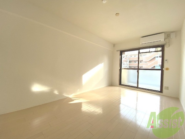 その他部屋・スペース　洋室のカーペットはとてもフカフカでしたよ！