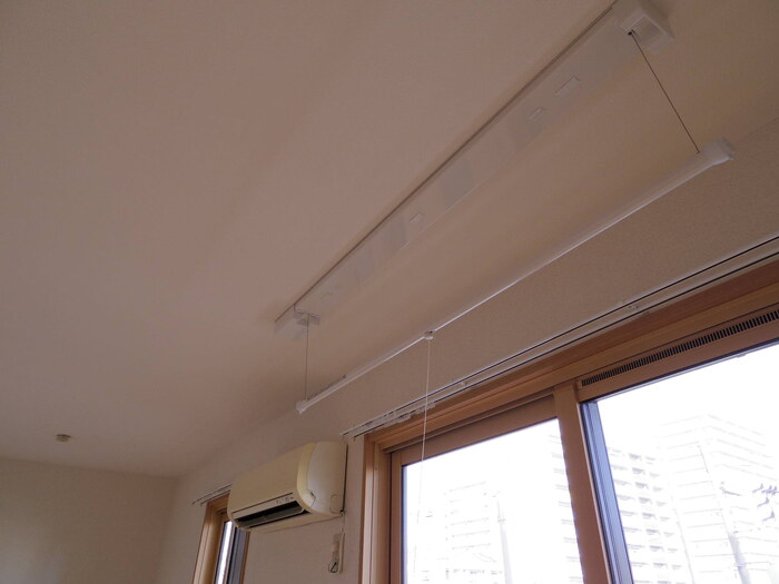 その他設備　エアコン・室内物干し