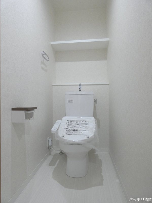 トイレ　※同型タイプ写真の為、現状優先。初期費用分割可能
