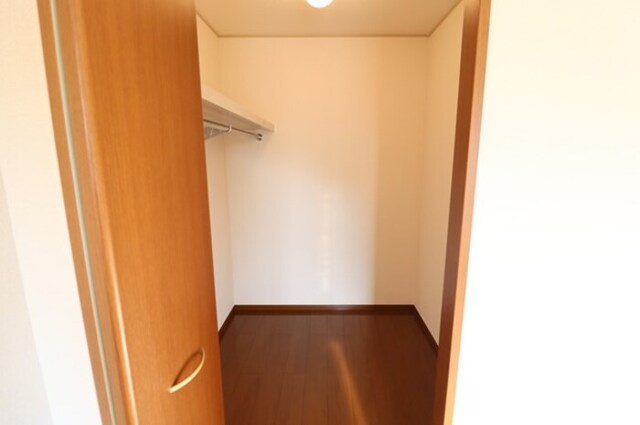 収納　ウォークインクローゼット