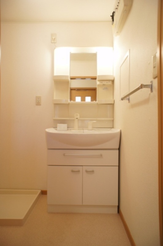 洗面設備　図面と現状に相違がある場合には現状を優先