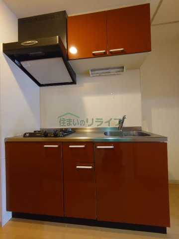 キッチン　スリアン神楽坂 201