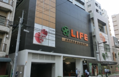 スーパー　ライフ新御徒町店（スーパー）まで352m