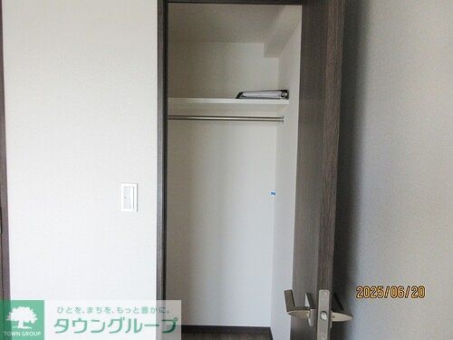 収納　ウォークインクロゼット（内装前）