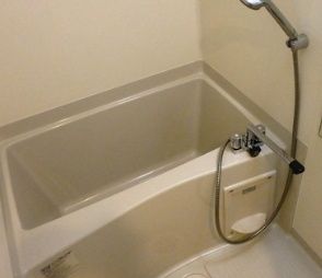 バス・シャワールーム　☆ゆっくりくつろげるお風呂☆