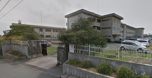 中学校　久慈中学校（中学校）まで612m