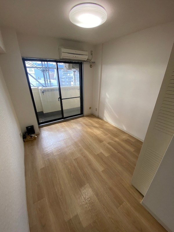 居室・リビング　別室参照