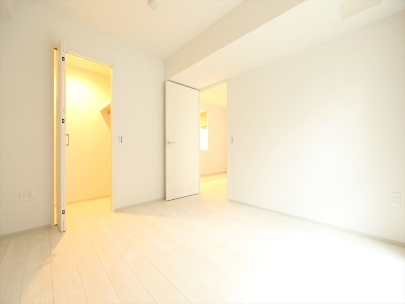 その他部屋・スペース　洋室6帖　ウォークインクローゼット付（収納充実してます）